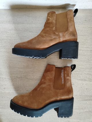 Botines marrones Stradivarius 