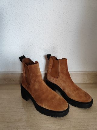 Botines marrones Stradivarius 