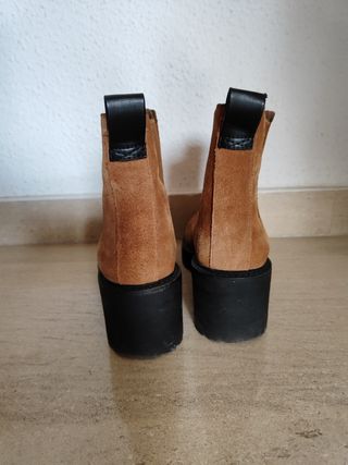 Botines marrones Stradivarius 