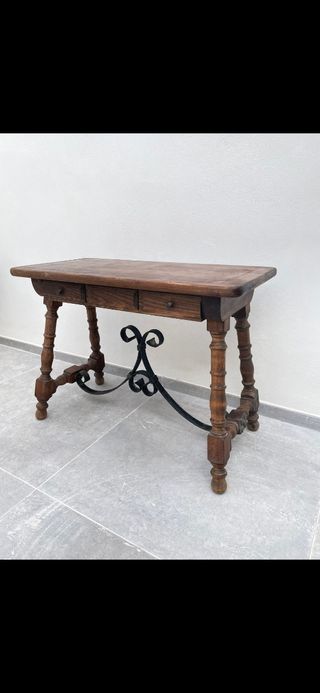 Mesa pequeña madera