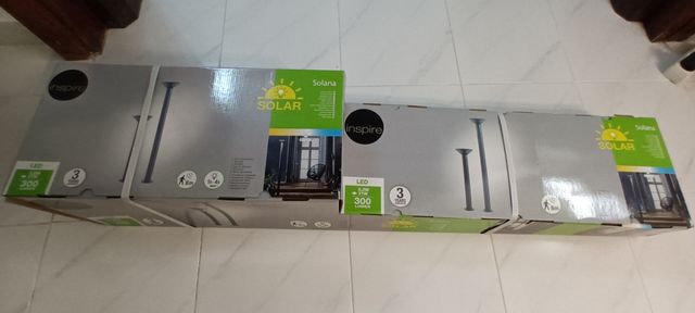 Lampara/columna,luz solar a estrenar.