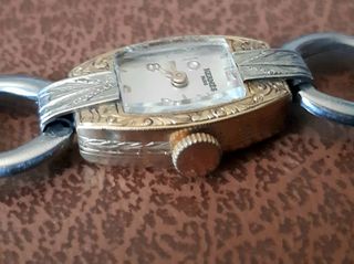 Reloj Joya Vintage HERMES de Mujer de Oro Estuche