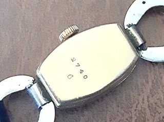 Reloj Joya Vintage HERMES de Mujer de Oro Estuche