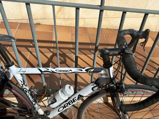 Bicicleta de carretera orbea