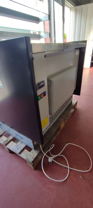 Vitrina Expositora pastelería INFRICO VGL9C