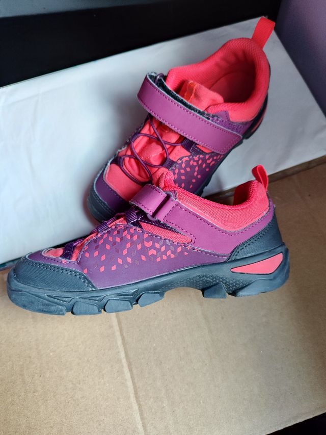 Zapatillas treking niña