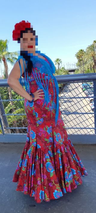 Traje de gitana seminuevo año 2024