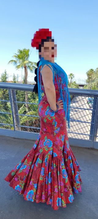 Traje de gitana seminuevo año 2024