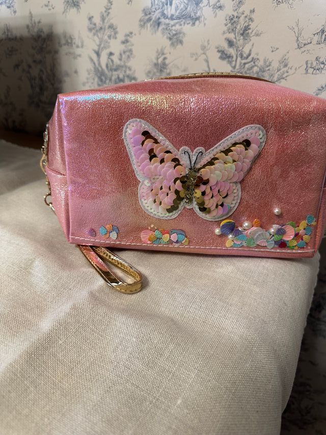 Pochette -Beauty, con farfalla in paillettes