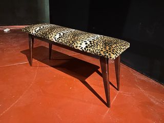 TABURETE MADERA TAPIZADO