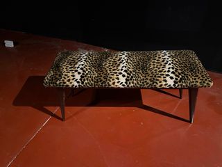 TABURETE MADERA TAPIZADO