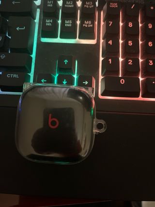 Estuche beats fit pro ORIGINAL!!!