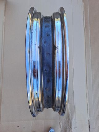 Llanta Trasera Suzuki Marauder 250