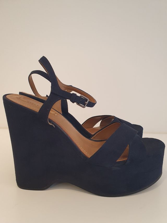 Sandalias Zara ante azul marino