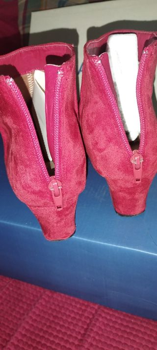 Botines rojos Mary Paz