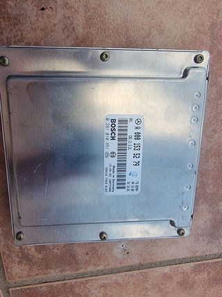 repuesto para Mercedes-Benz Clase C 2002