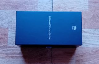 Móvil Huaweii mate 20 lite