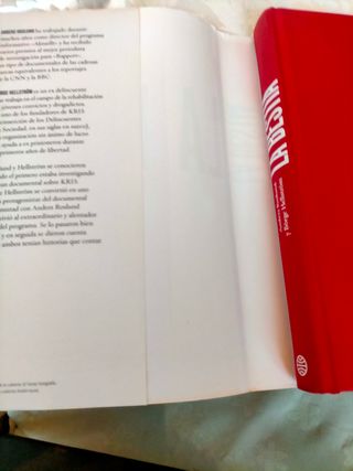 Libro .Título.LA BESTIA.Novela policiaca