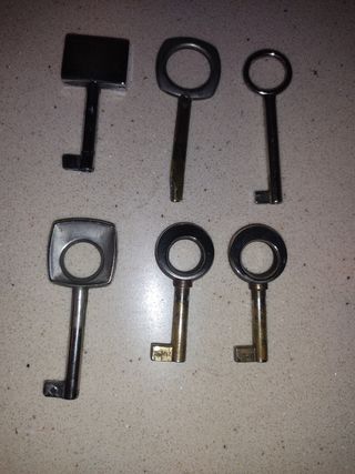 Llaves de armarios antiguas