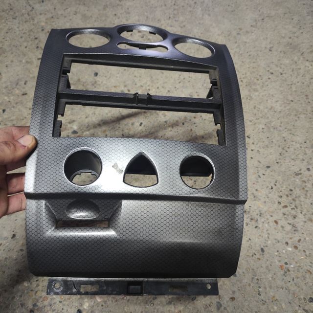 Consola renault central