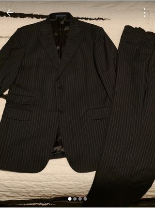 2 Trajes 1 Massimo Dutti y otro Zara 