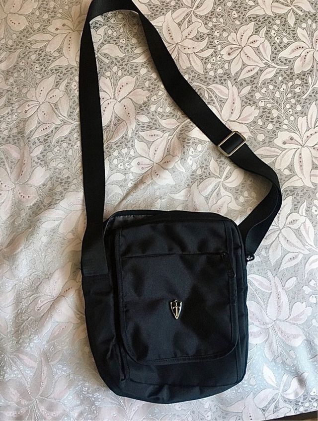 Tracolla nera unisex