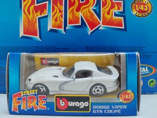 Dodge Viper GTS Coupé burago street fire