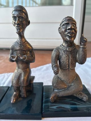 Figuras de bronce