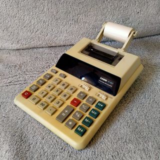 Calculadora portátil CASIO