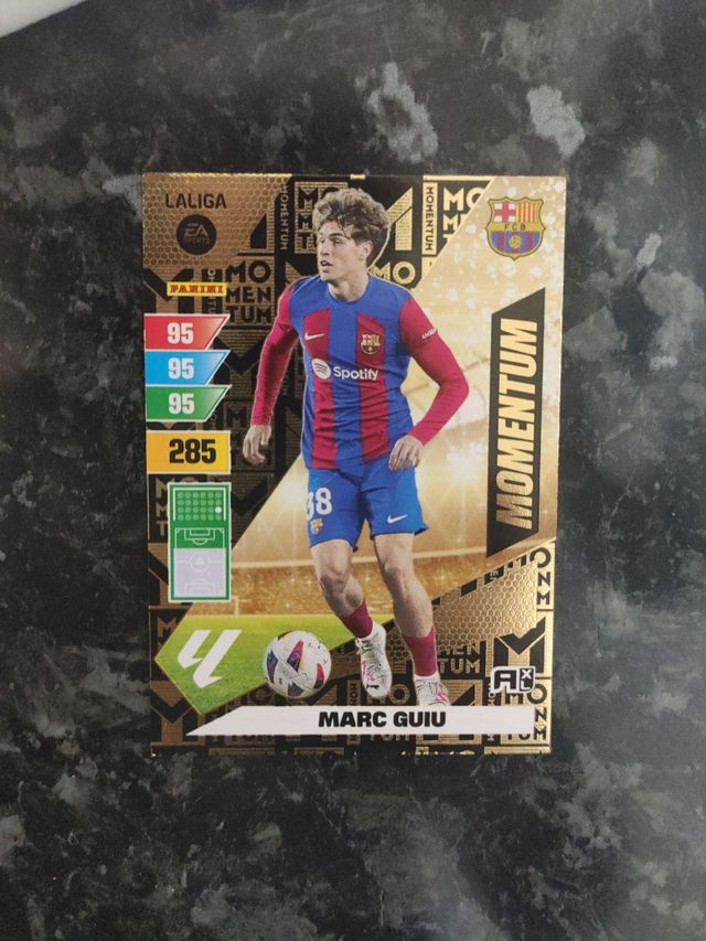Marc Guiu Momentum