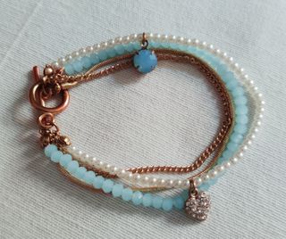 Pulsera perlas y abalorios verde agua