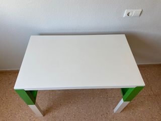 Escritorio pahl ikea  como nuevo con estanteria