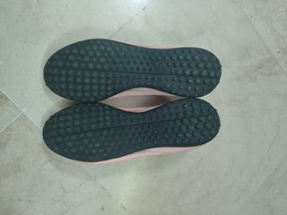 botas de futbol, multitaco