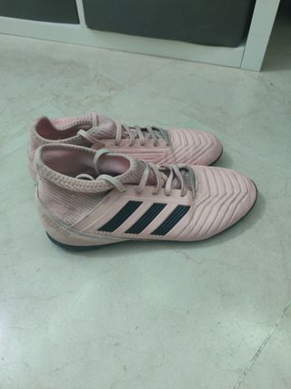 botas de futbol, multitaco