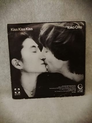 Single 1980 🇪🇸 The Beatles JOHN LENNON & YOKO ON