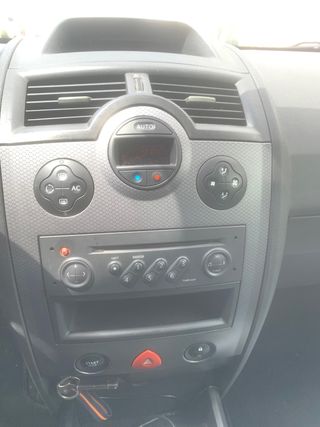 Renault Megane 2004