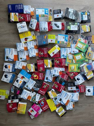 ¡MERCADILLO!  LOTE tintas, informatica, fundas...