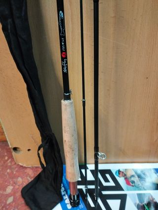 EQUIPO DE PESCA CON MOSCA- NUEVO.