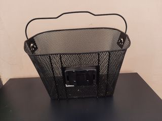 Cesta metálica para bici