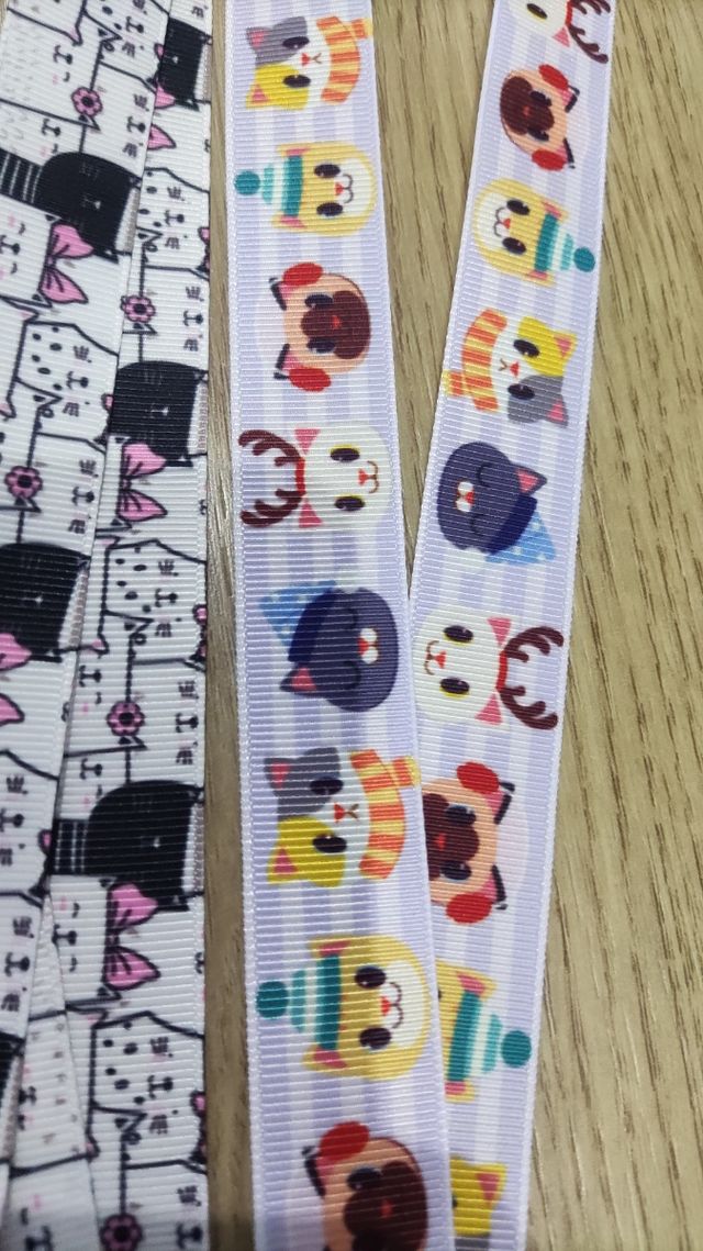 Cinta cuello porta llaves. Llavero. Cuelga llaves.