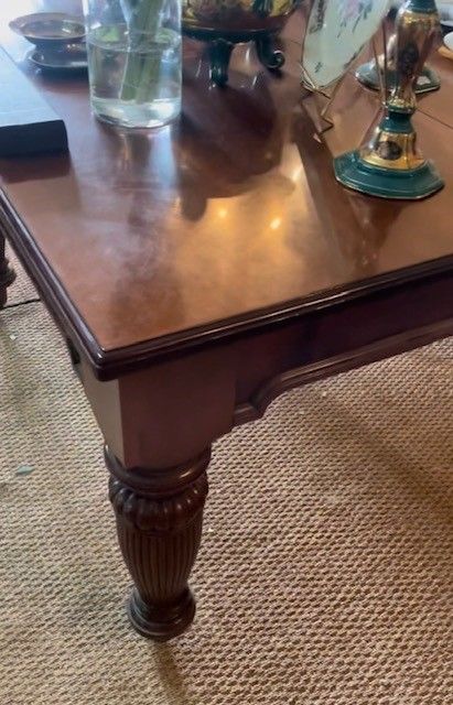 Mesa de nogal español 150x150