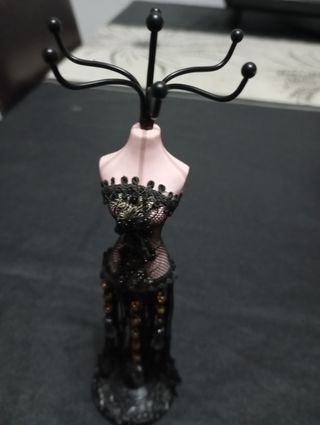 Colgador de collares sexy