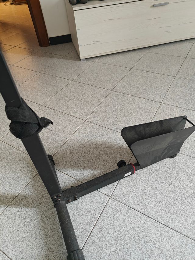 Porta bici verticale