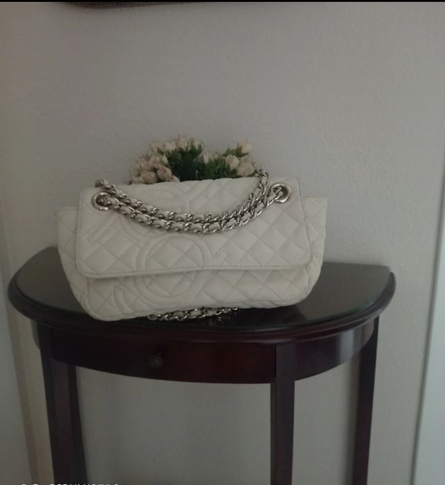 Bolso Purificación García color crema