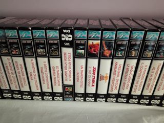 STAR TREK COLLEZIONE DE AGOSTINI 47 VHS +  40 libr