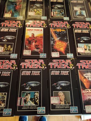 STAR TREK COLLEZIONE DE AGOSTINI 47 VHS +  40 libr