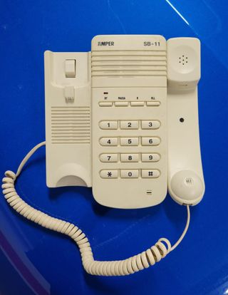 Telefono AMPER SB-11 antiguo