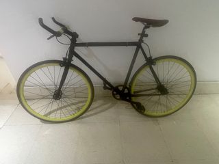 Bicicleta fixie moderna