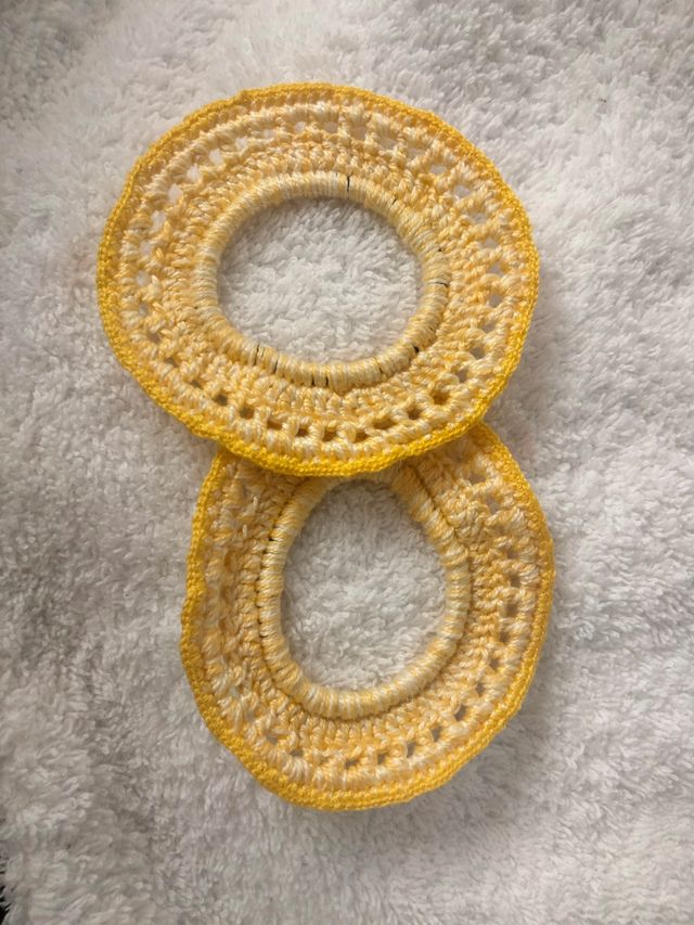 Coletero sujeta cortinas de ganchillo