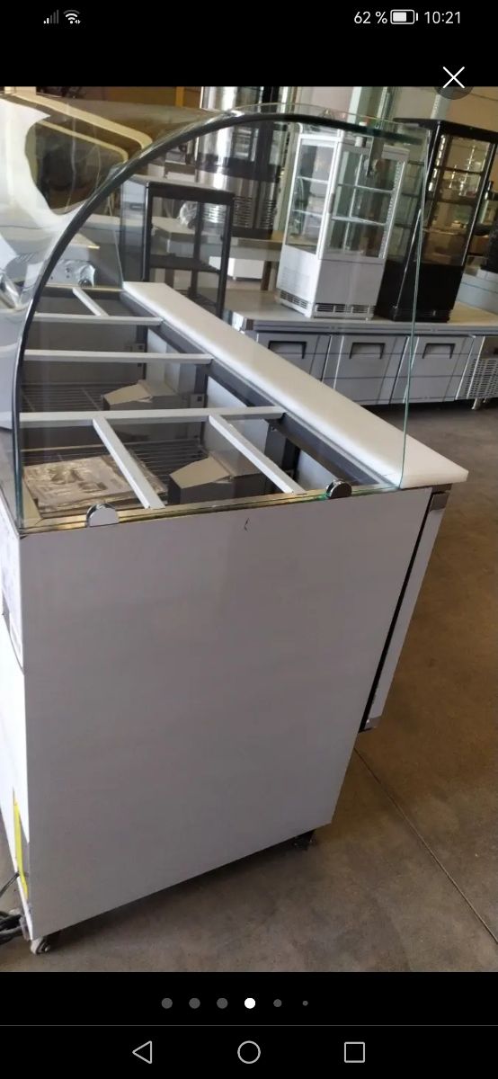 Mesa refrigerada de preparación de 3 p.